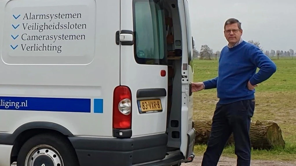 Van Loenen Beveiligingstechniek Draagt Klanten Over Aan Lamconnect